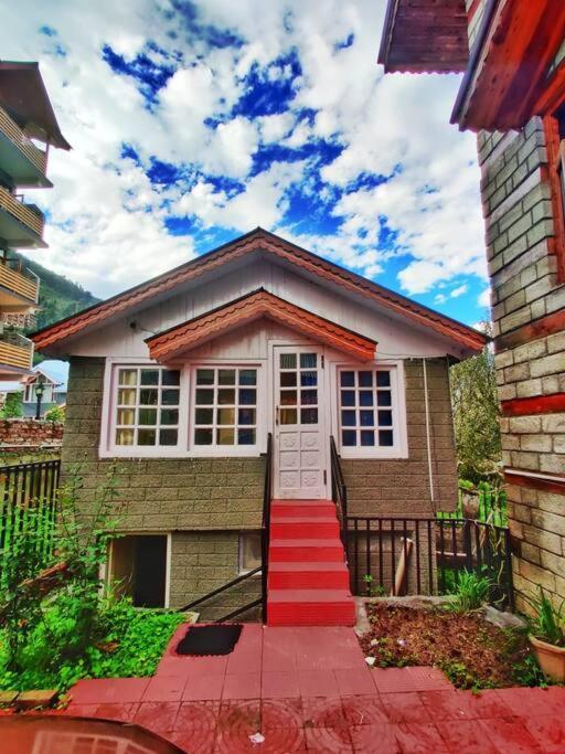 Aroma Taru Villa / Cottage ,Manali Экстерьер фото